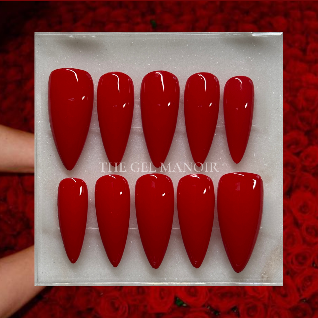 VALENTINA | Timeless Press On NailKit