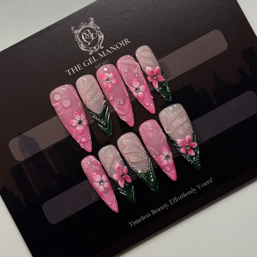 IVY | Signature Press On NailKit